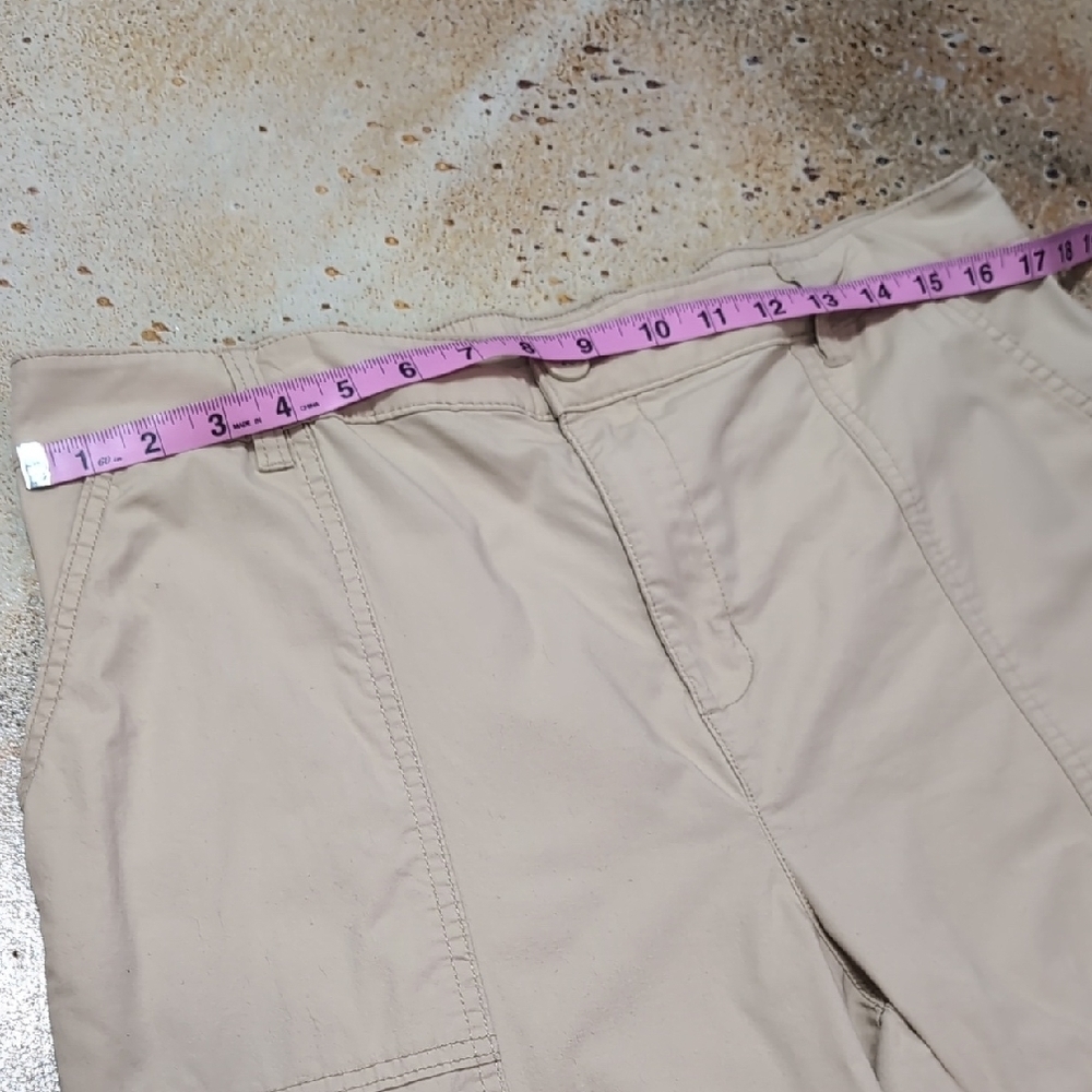 Sanctuary | Lightweight Cotton Stretch Light Tan Cargo Pants Size XXL - Picture 2 of 12